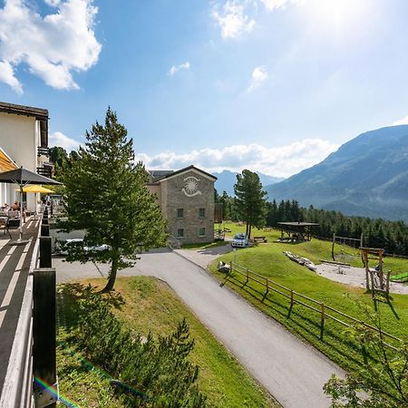 Randolins Familienresort Sankt Moritz Buitenkant foto