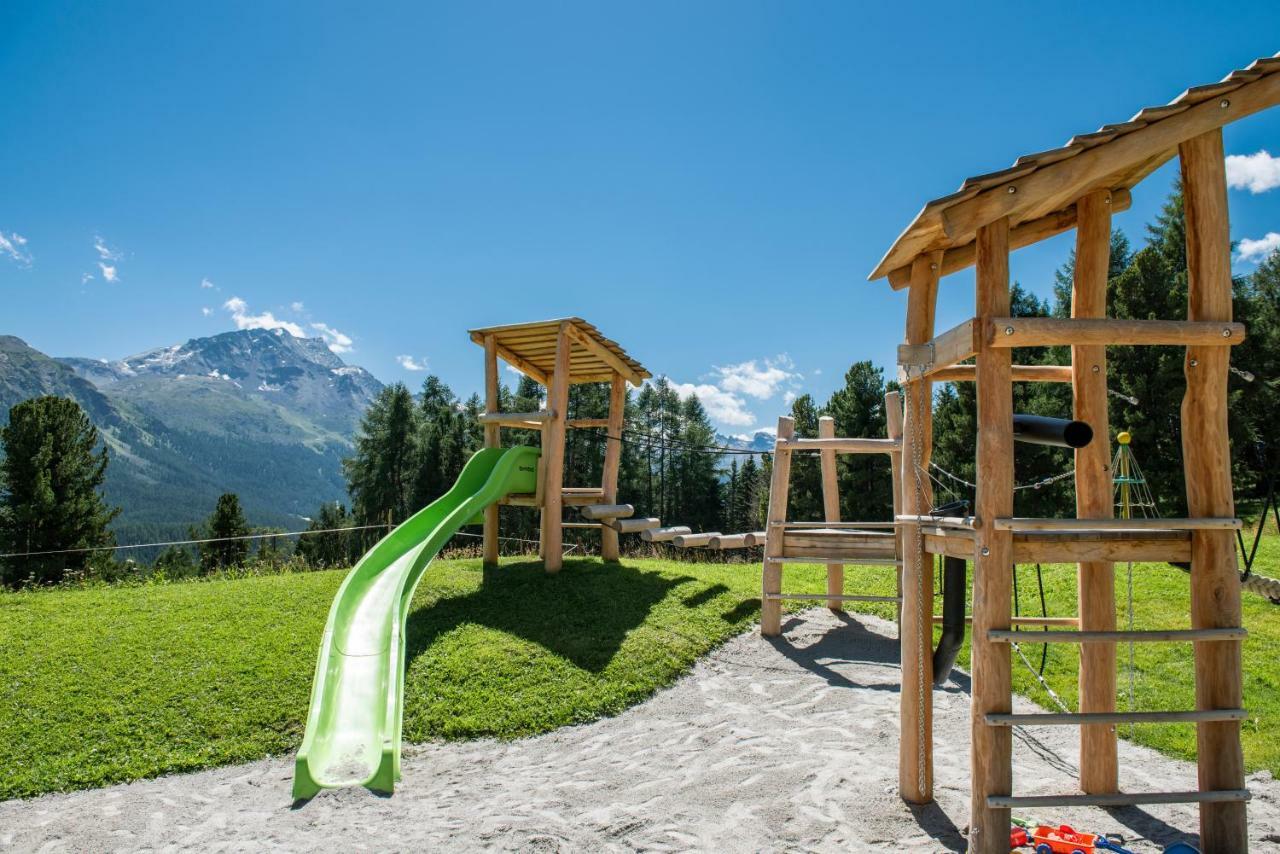 Randolins Familienresort Sankt Moritz Buitenkant foto